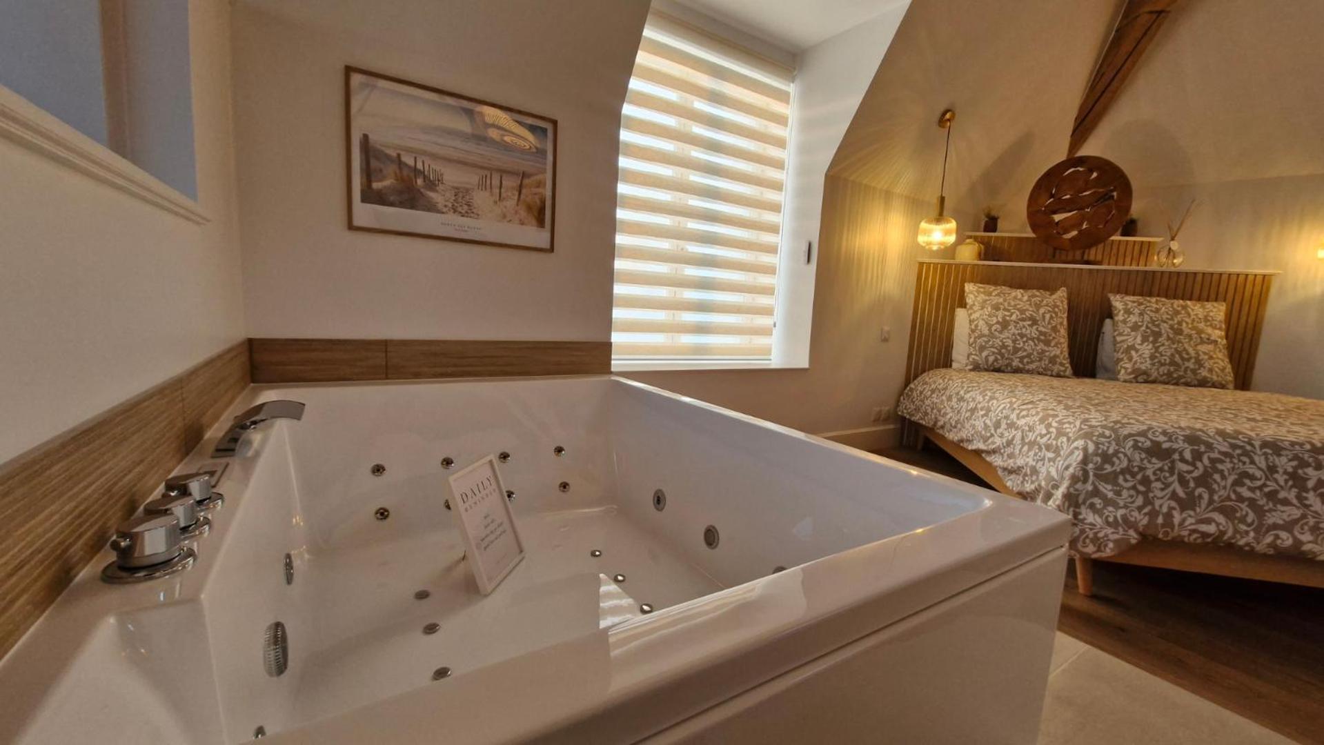 La Suite Nature Jacuzzi Au Coeur Du Chateau De Boissettes Ngoại thất bức ảnh